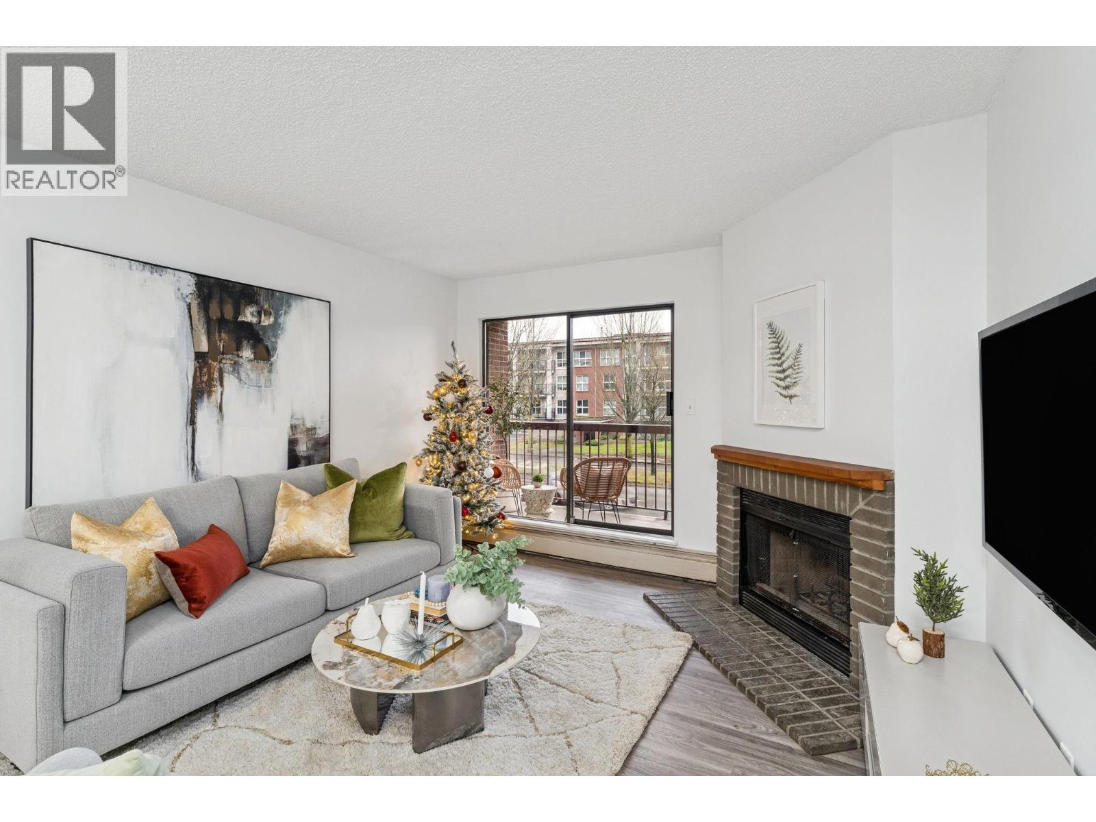 106 8511 WESTMINSTER HIGHWAY