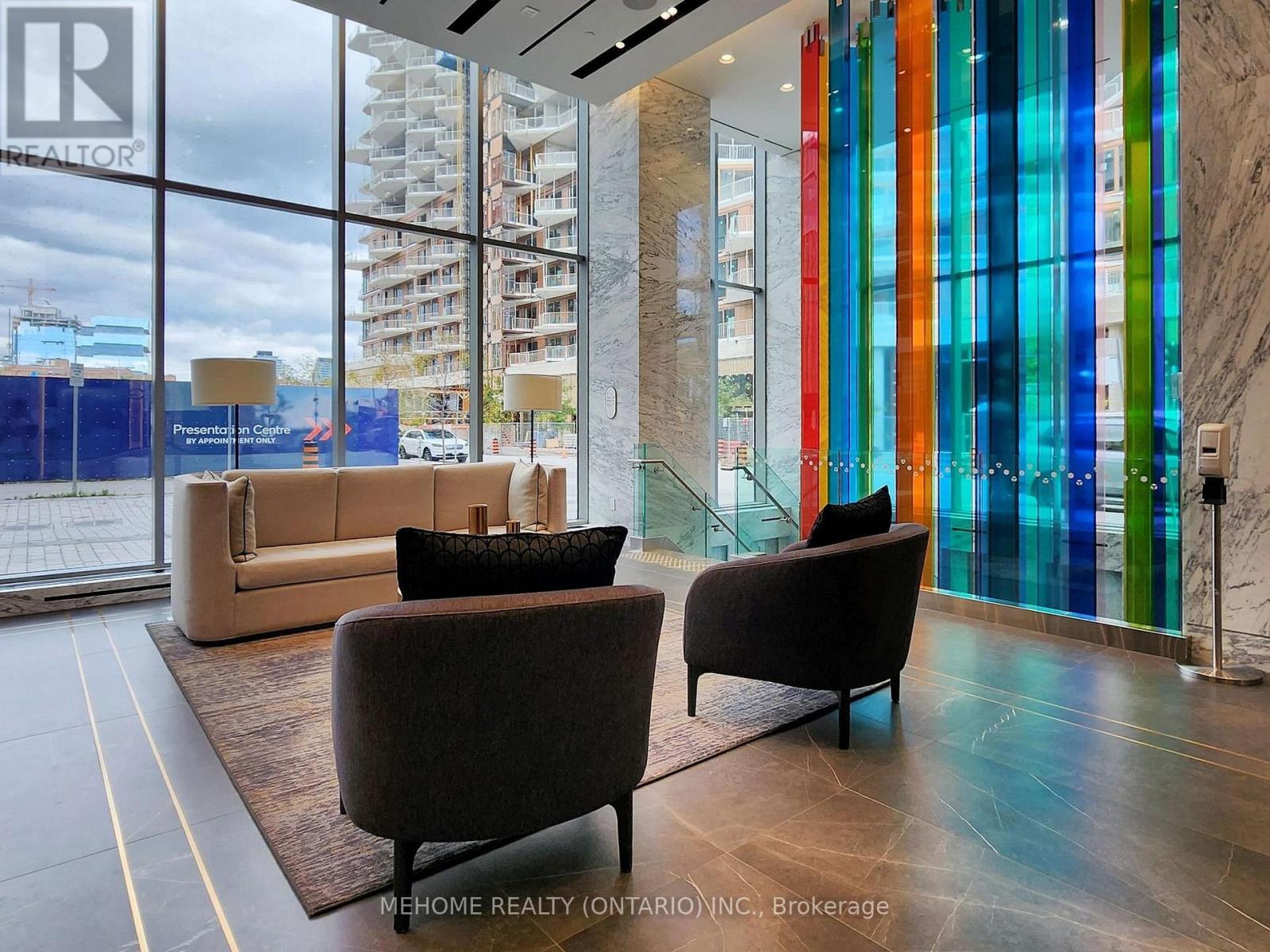 322 - 118 MERCHANTS' WHARF AVENUE