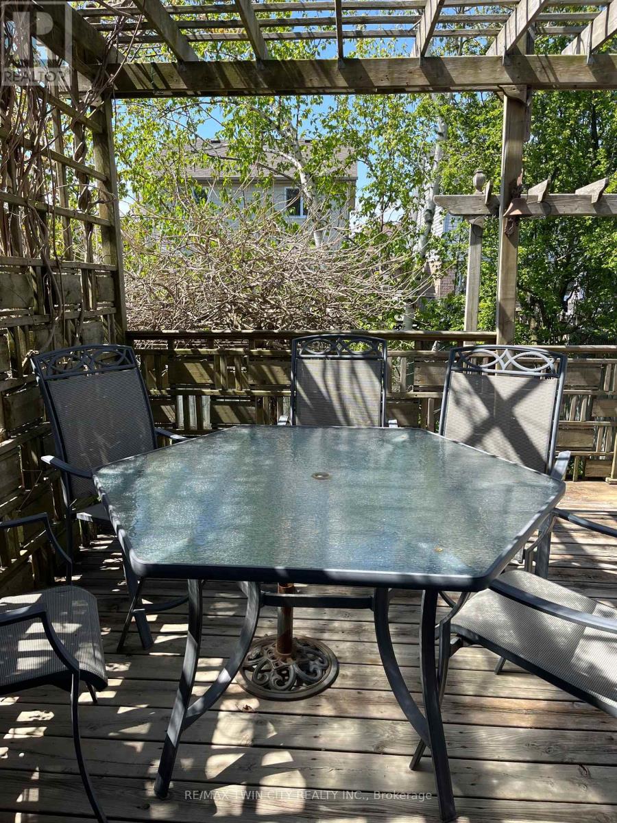 111 COTTON GRASS STREET