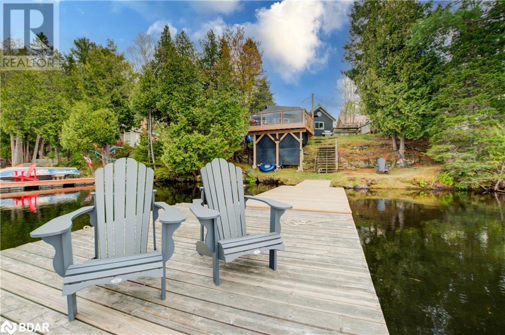 1105 LAKESHORE ROAD Road