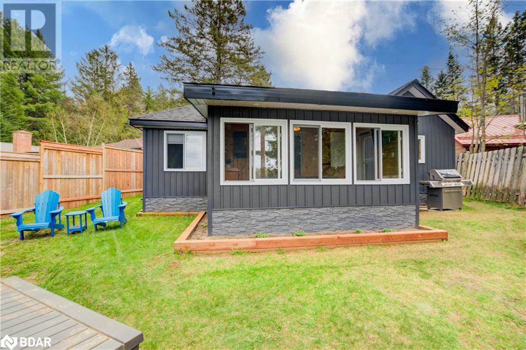 1105 LAKESHORE ROAD Road