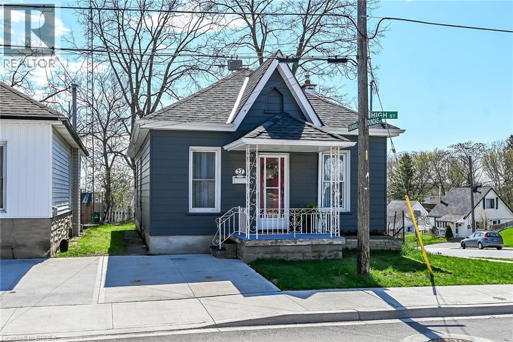 Photo 1 of 50 — 27 HIGH Street, Brantford, ON N3R3Y3