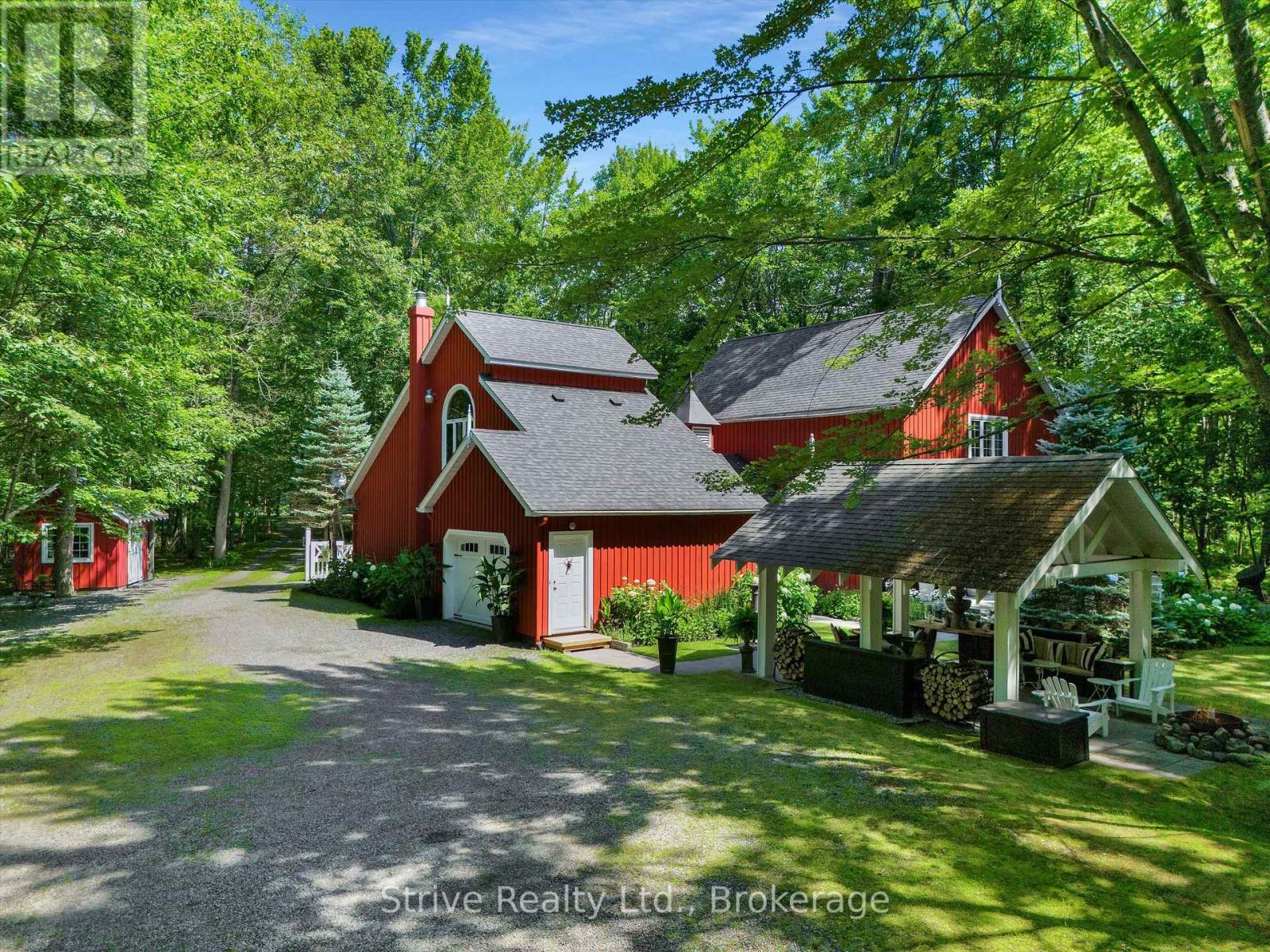 1035 GEORGE ROAD