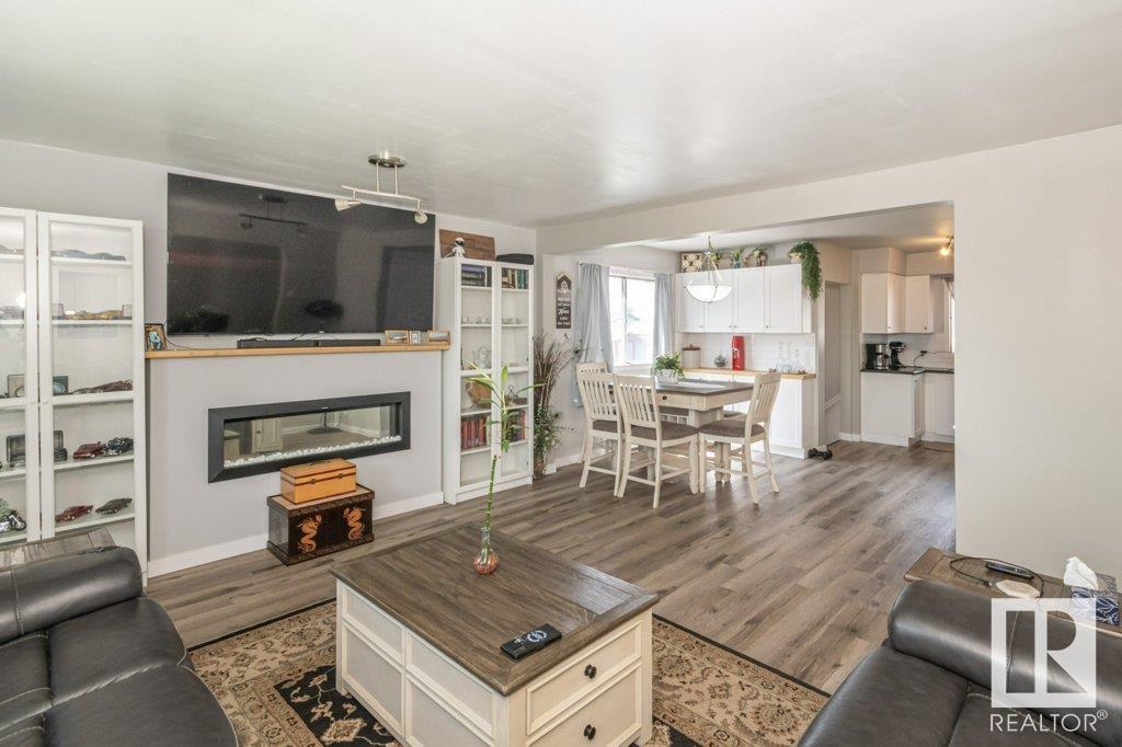 3506 122 AV NW NW