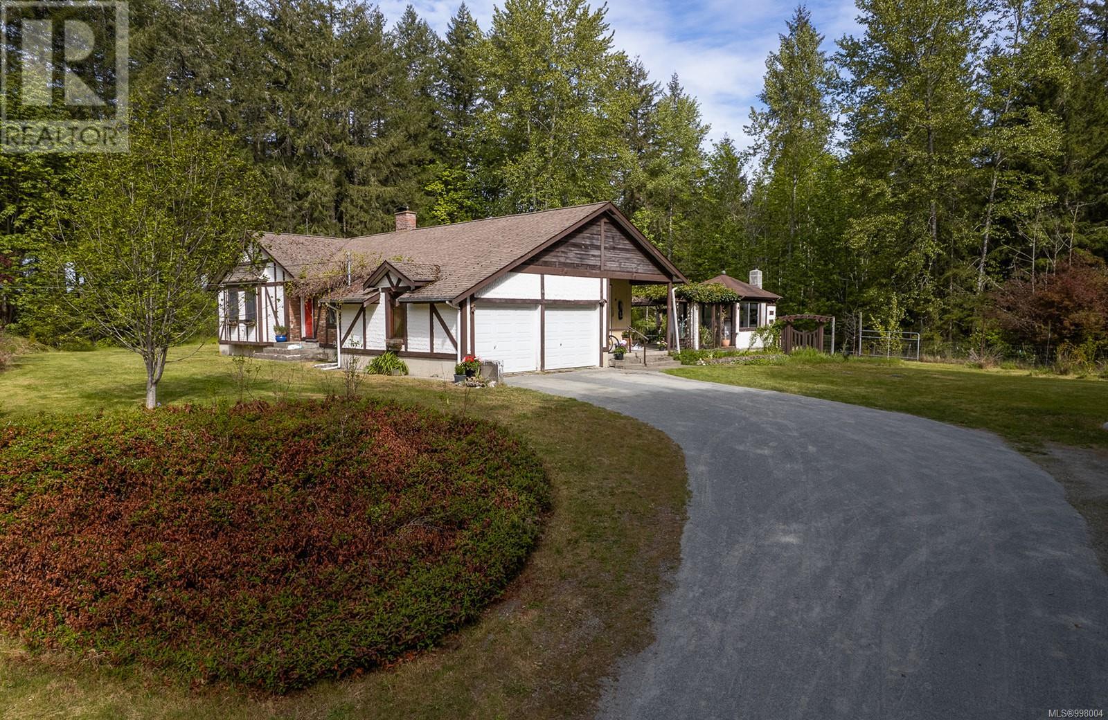 5617 River Valley Rd