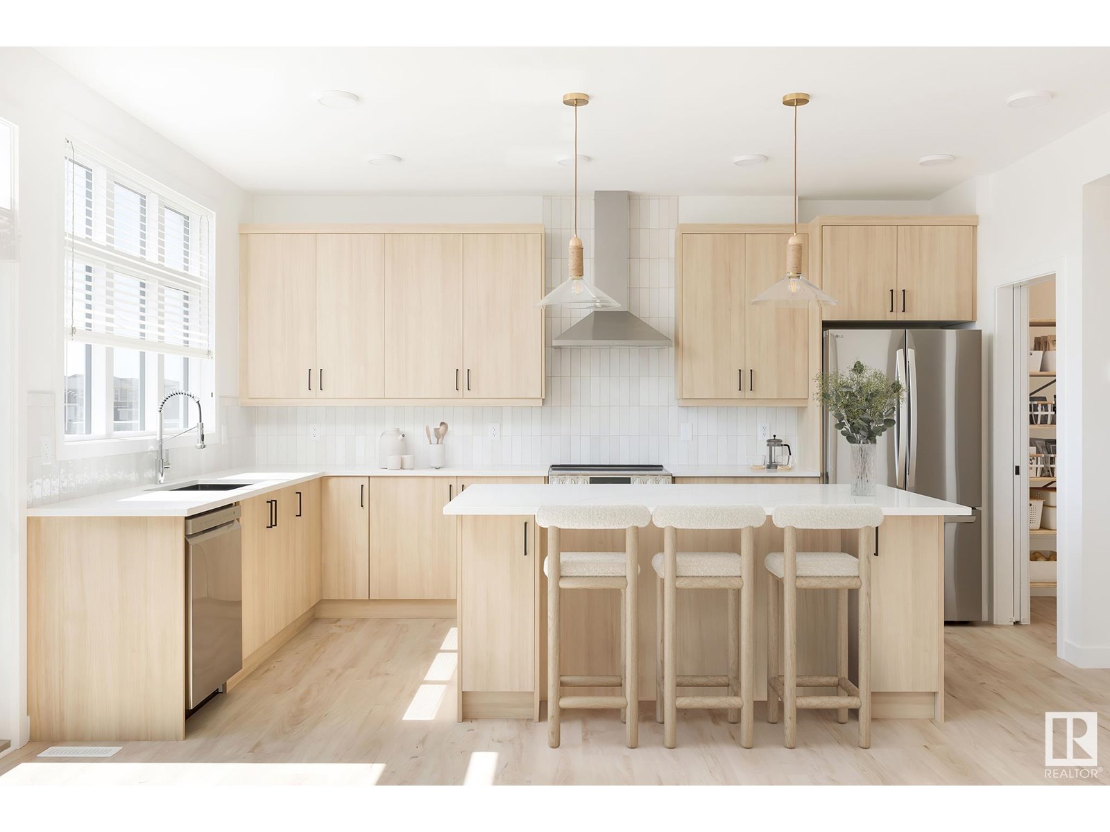 125 Calvinia LI