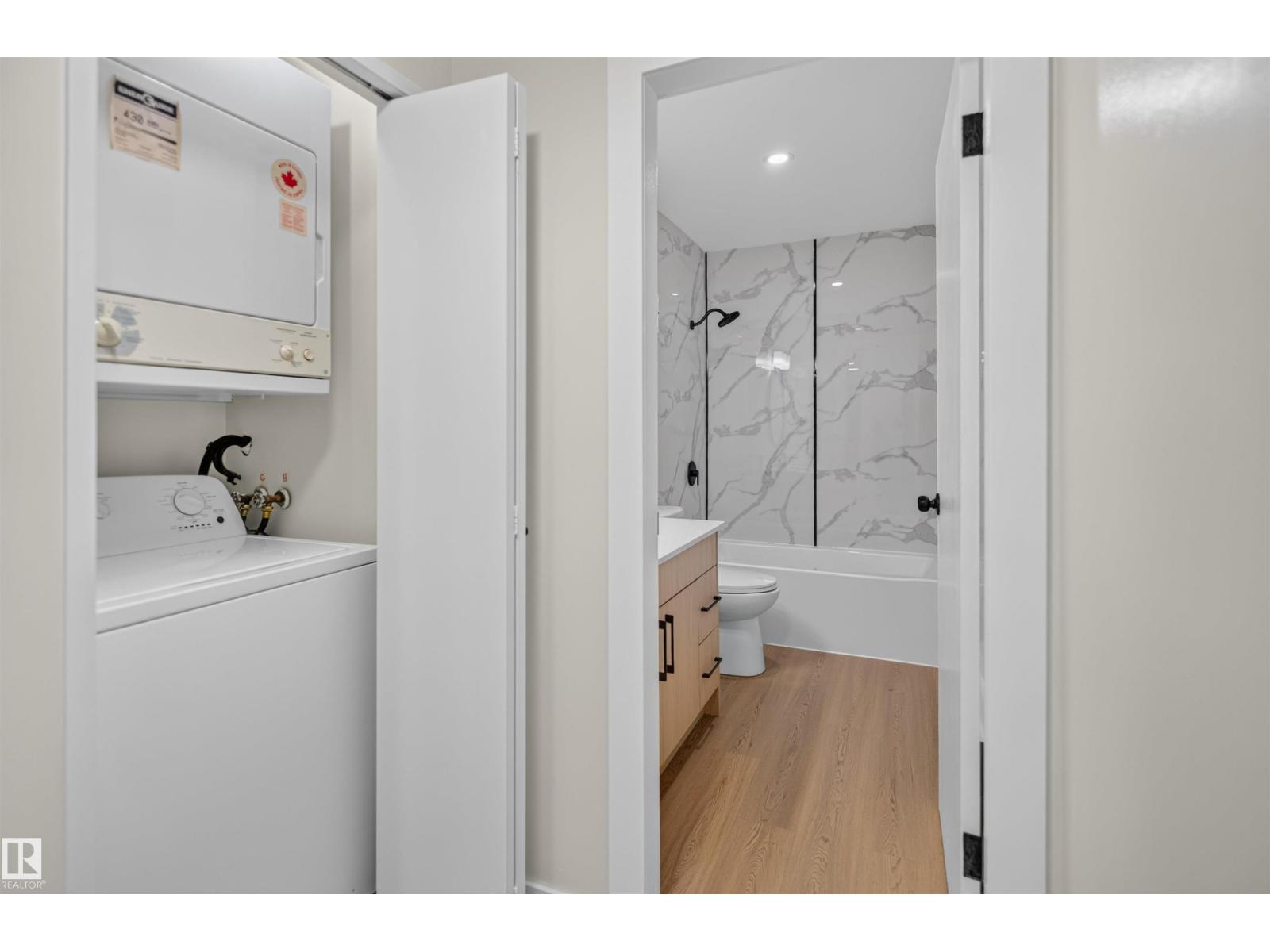 #305 11907 81 ST NW