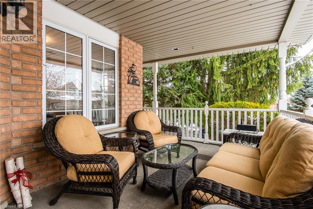 148 WINDING WOOD Crescent