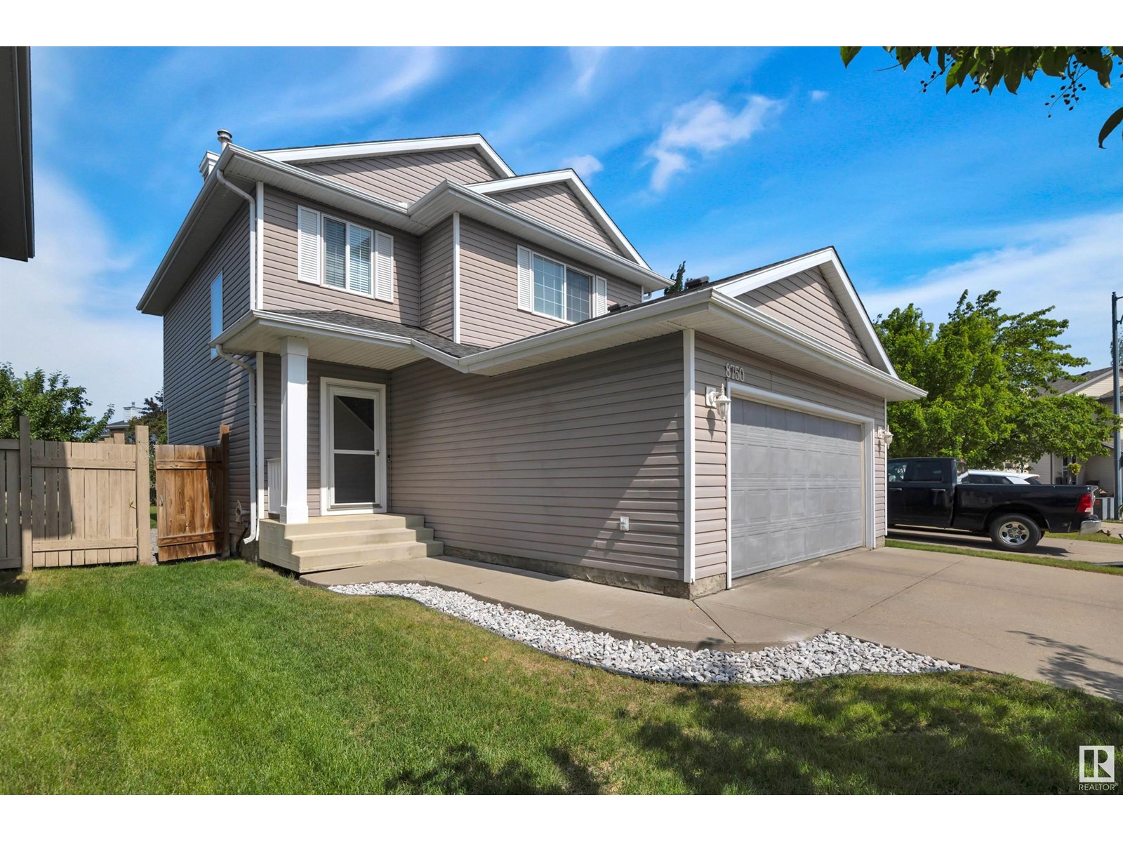 8750 5 AV SW