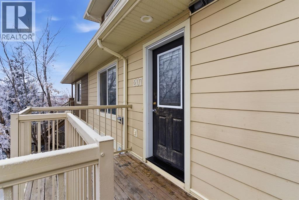 207, 323 Fourth Avenue