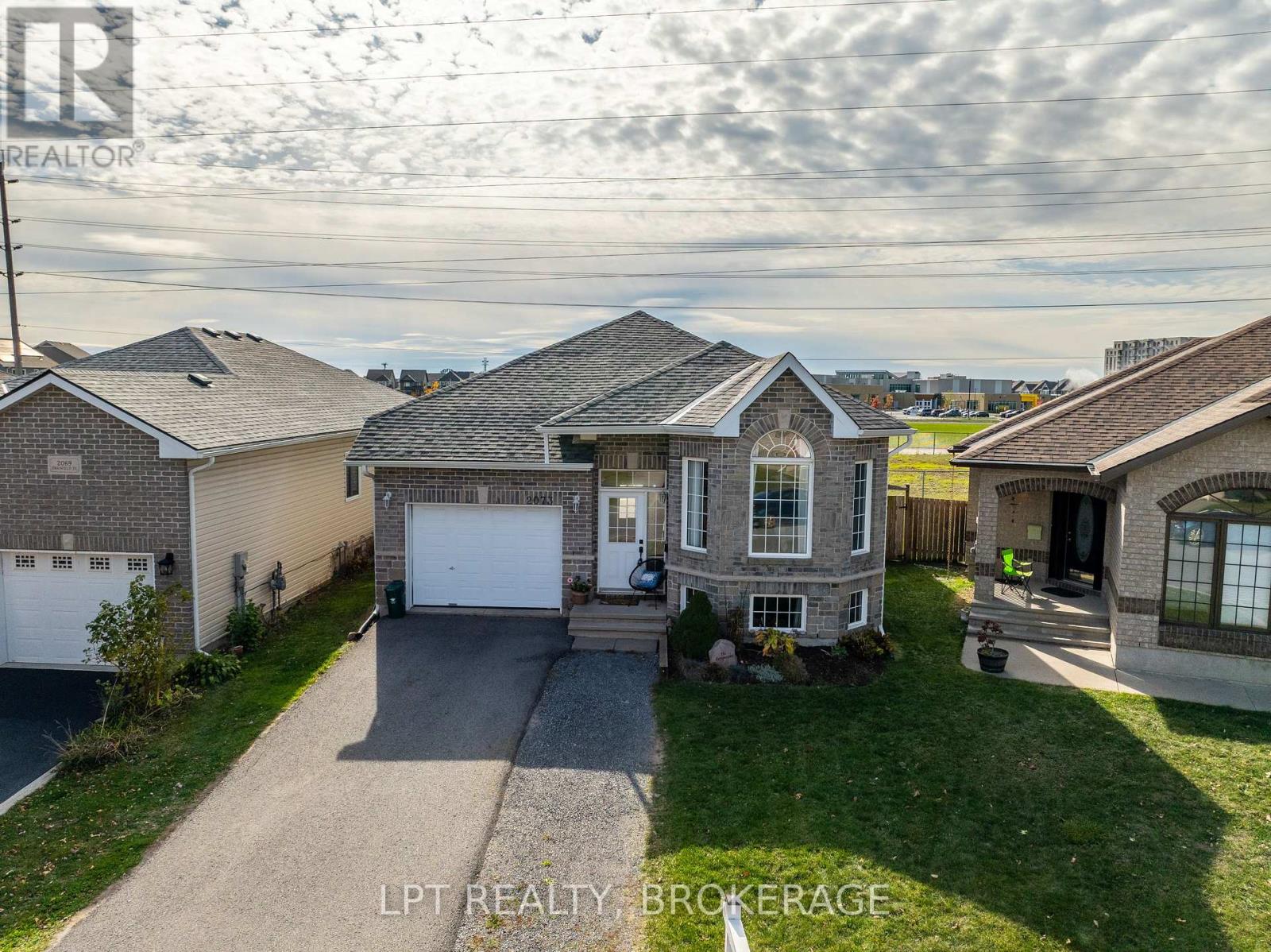 2073 SWANFIELD STREET