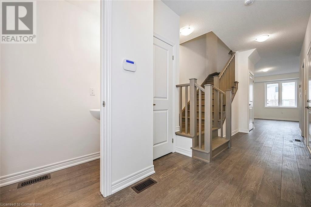 36 LINDEN PARK Lane