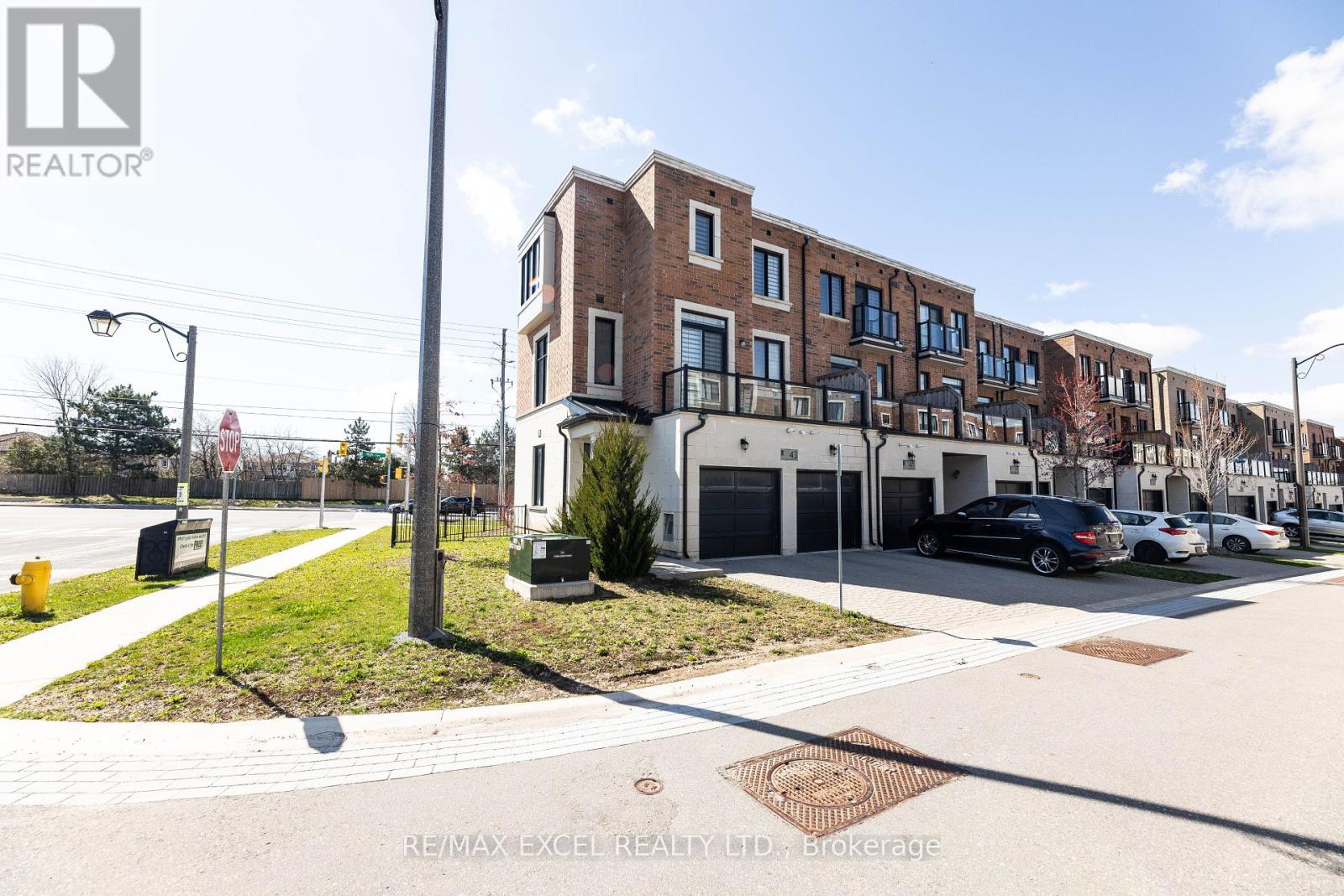 43 HYDERABAD LANE