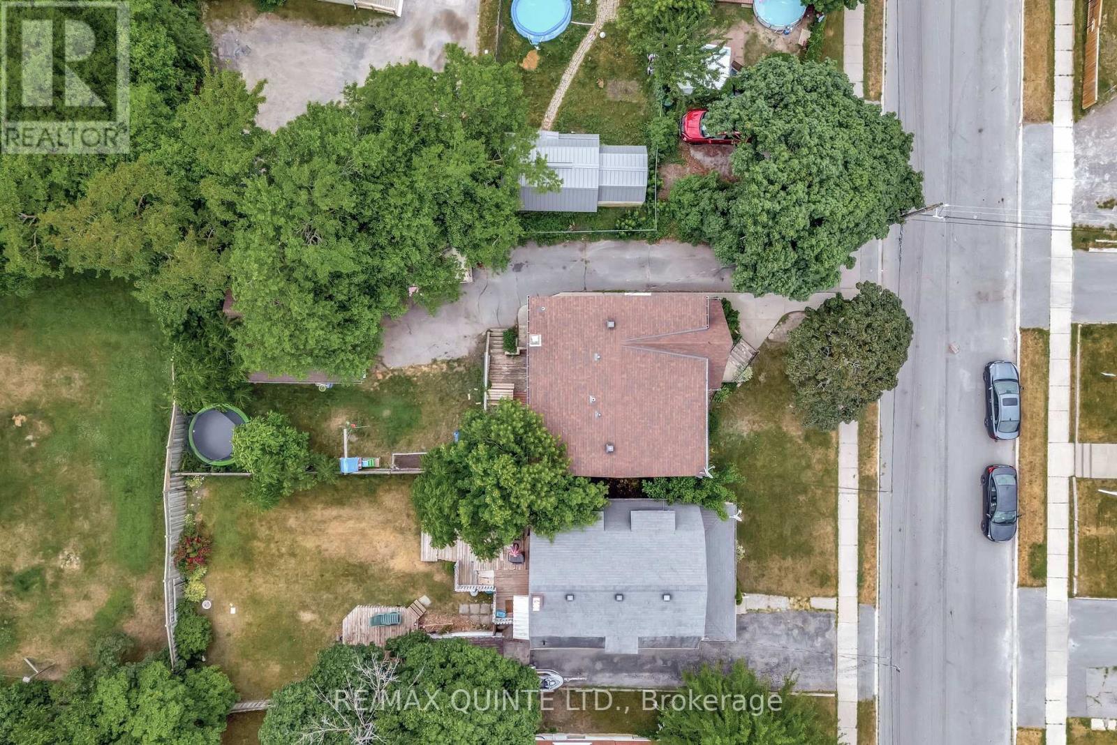 7 RITCHIE AVENUE