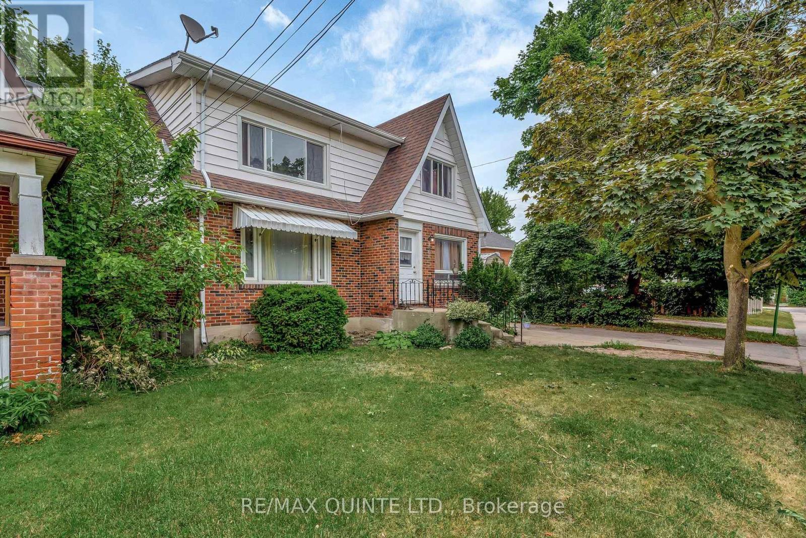 7 RITCHIE AVENUE