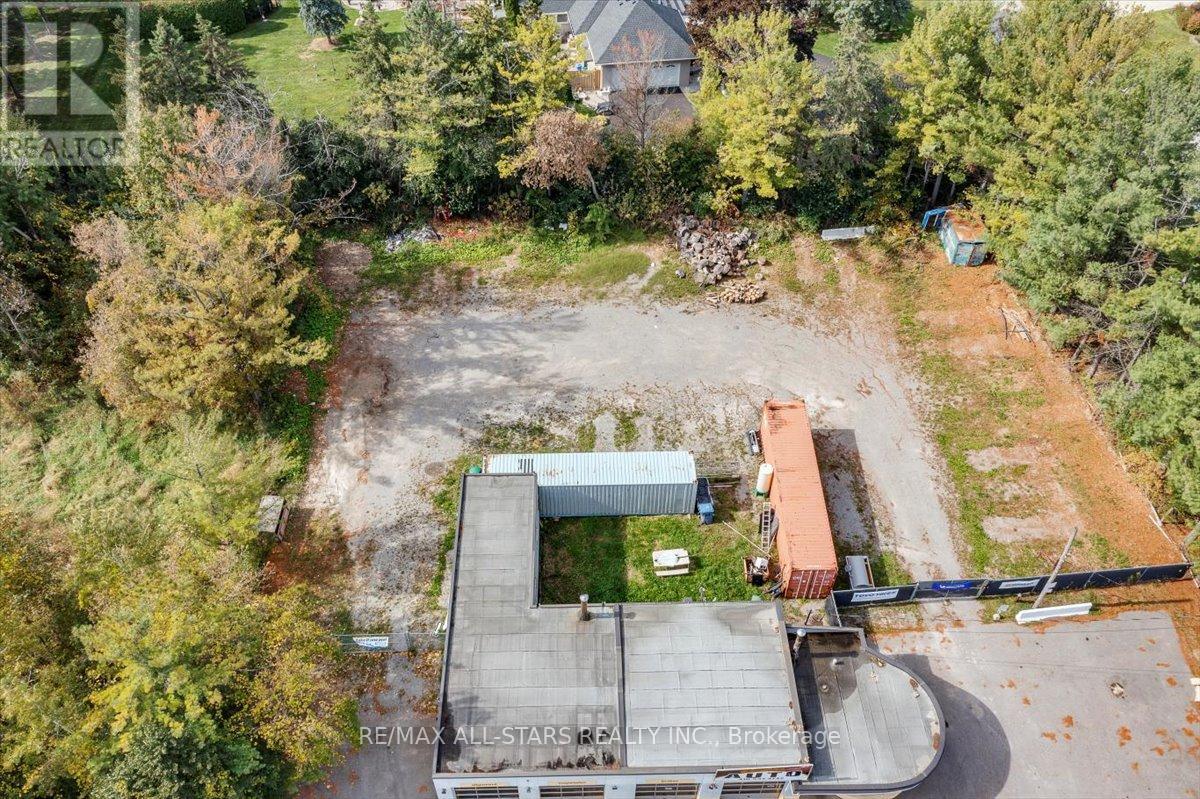 14806 WOODBINE AVENUE