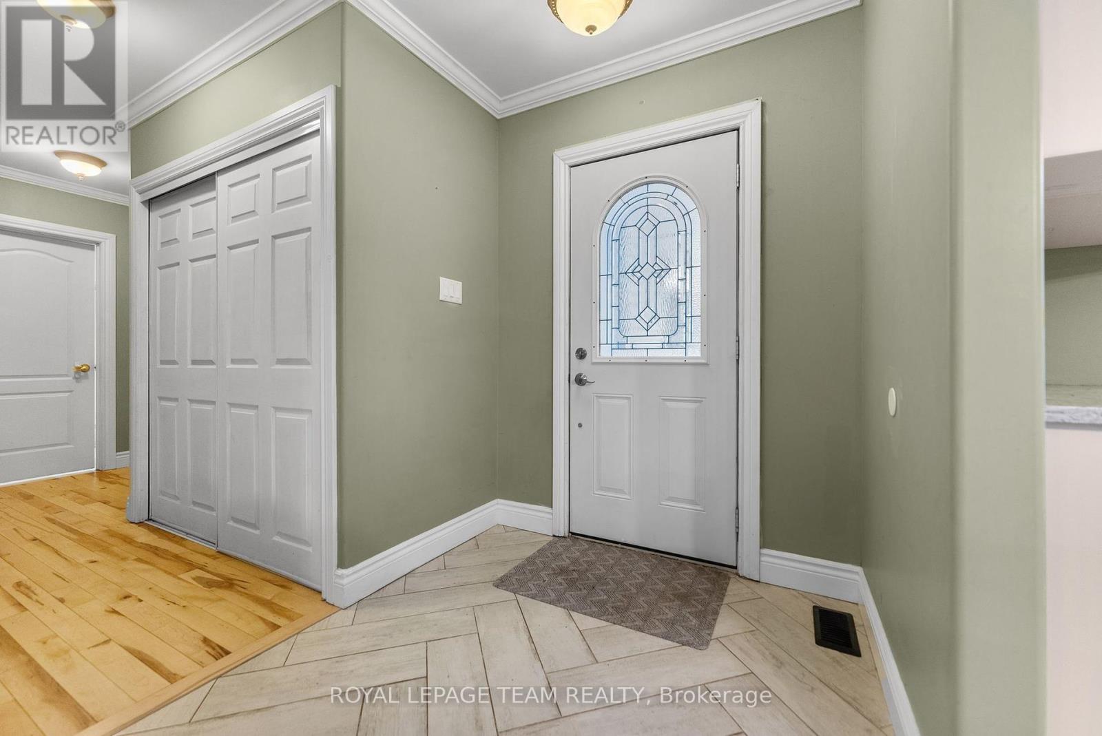 559 MCLACHLAN ROAD