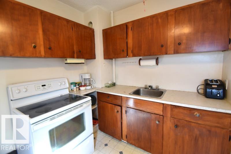 11407 68 ST NW