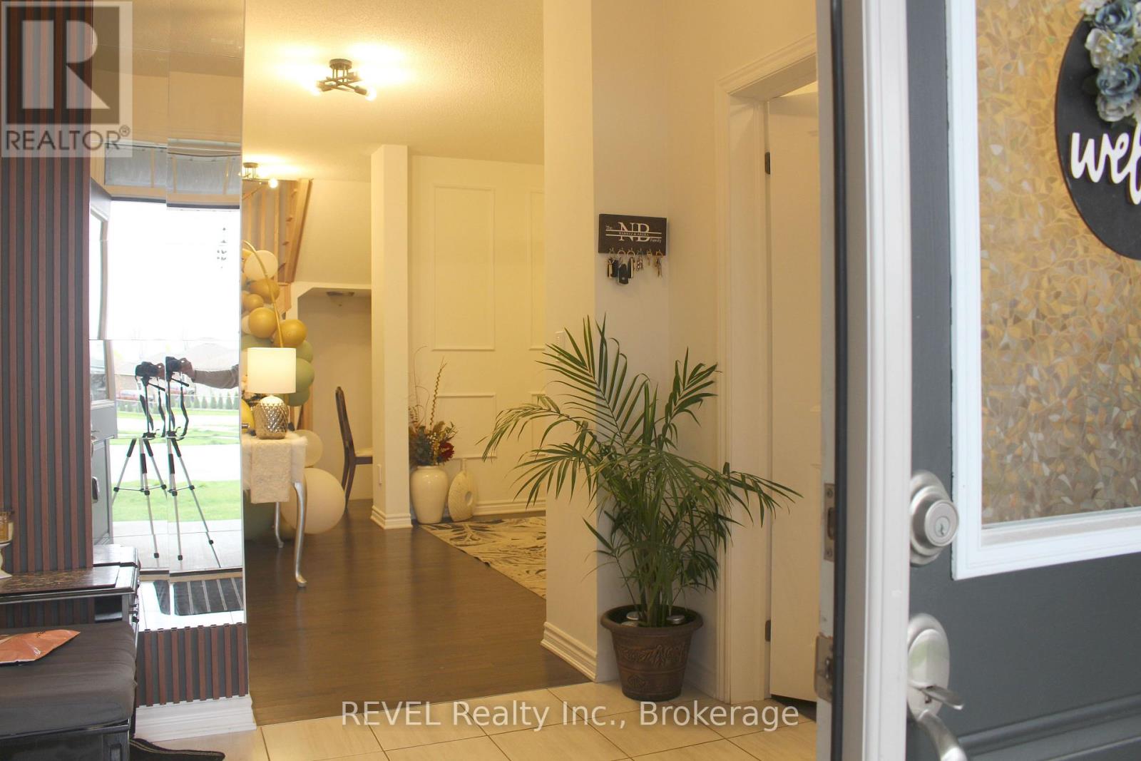 58 ORIOLE CRESCENT