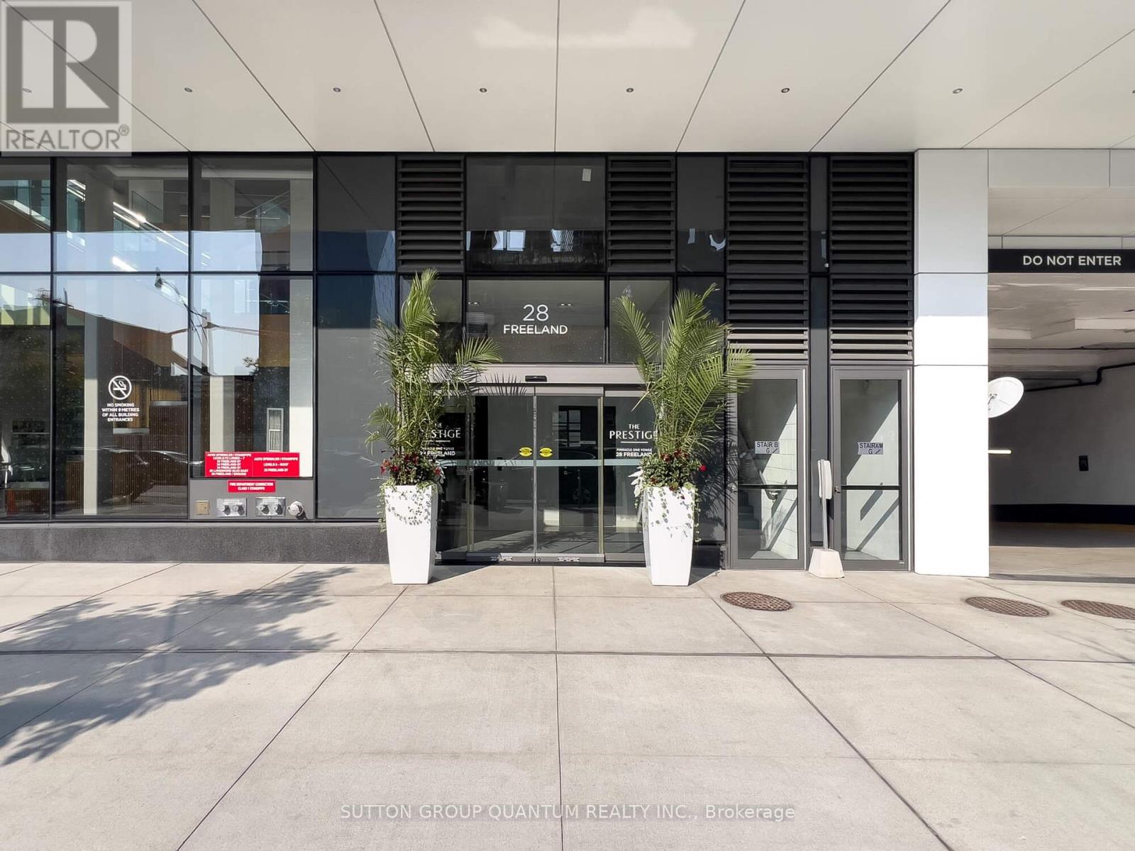 3704 - 28 FREELAND STREET