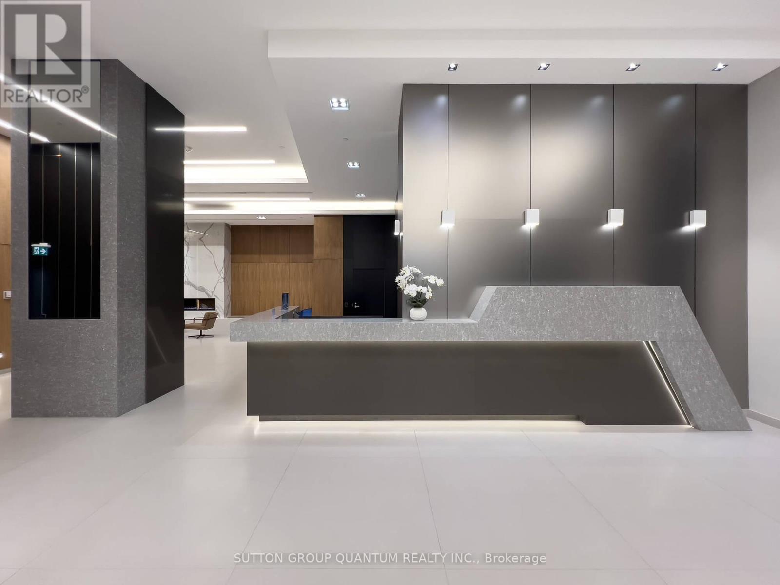 3704 - 28 FREELAND STREET