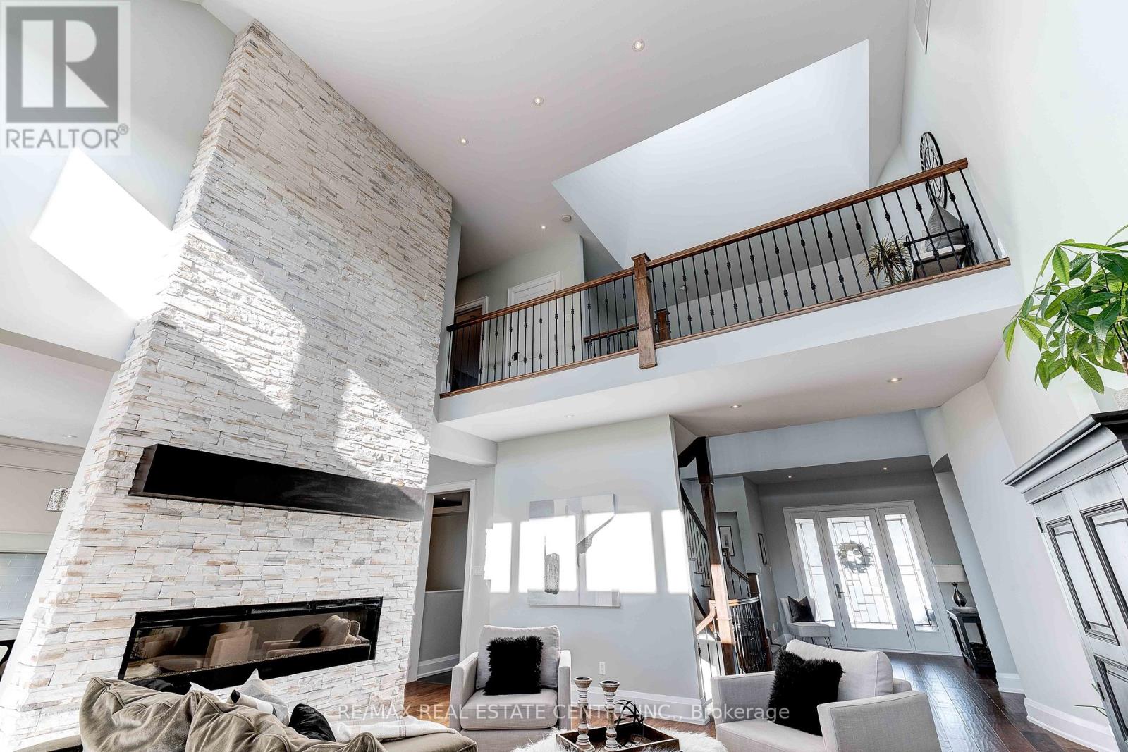 4496 HENDERSON ROAD