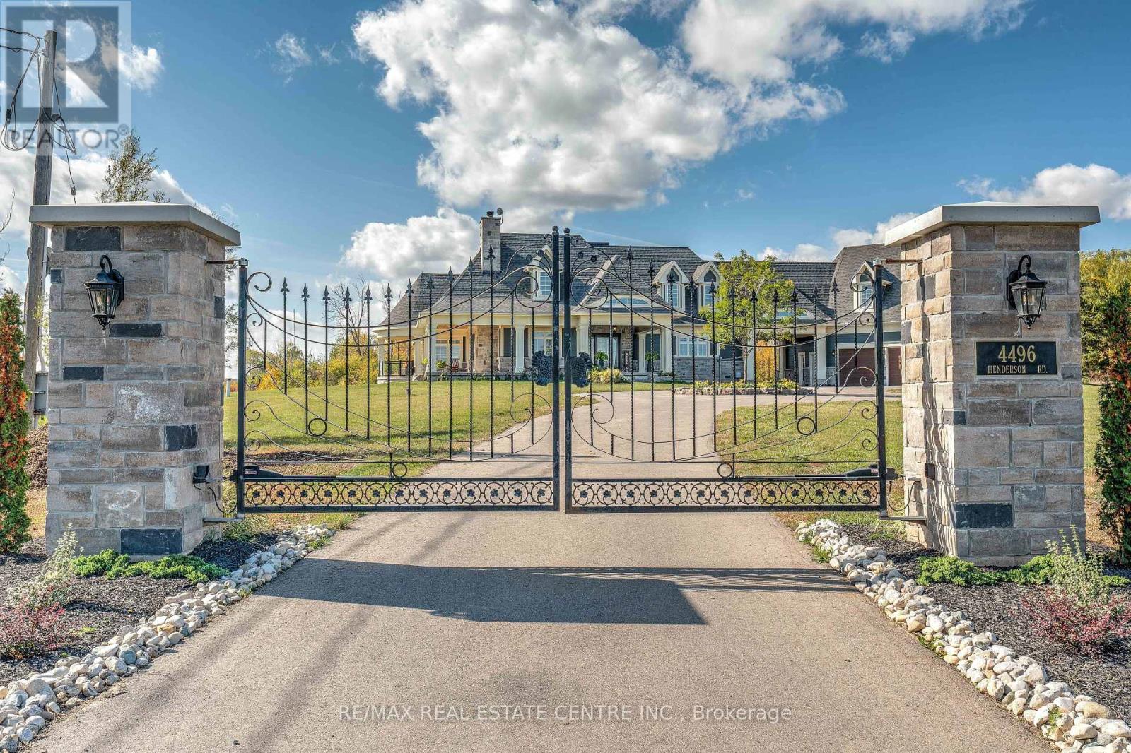 4496 HENDERSON ROAD