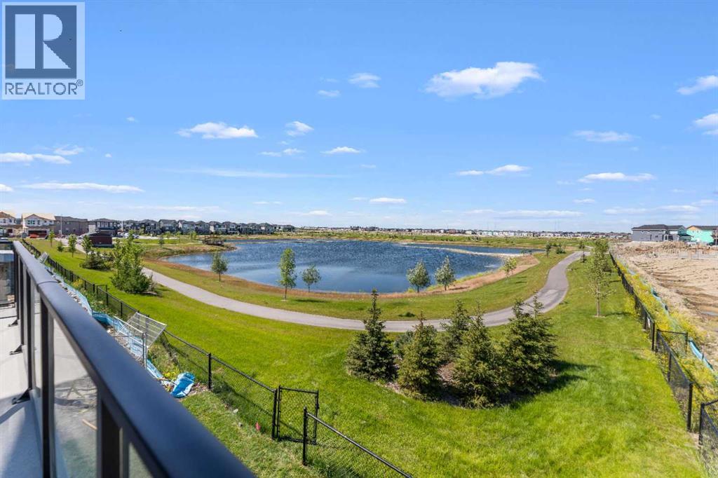 284 Savanna Drive NE