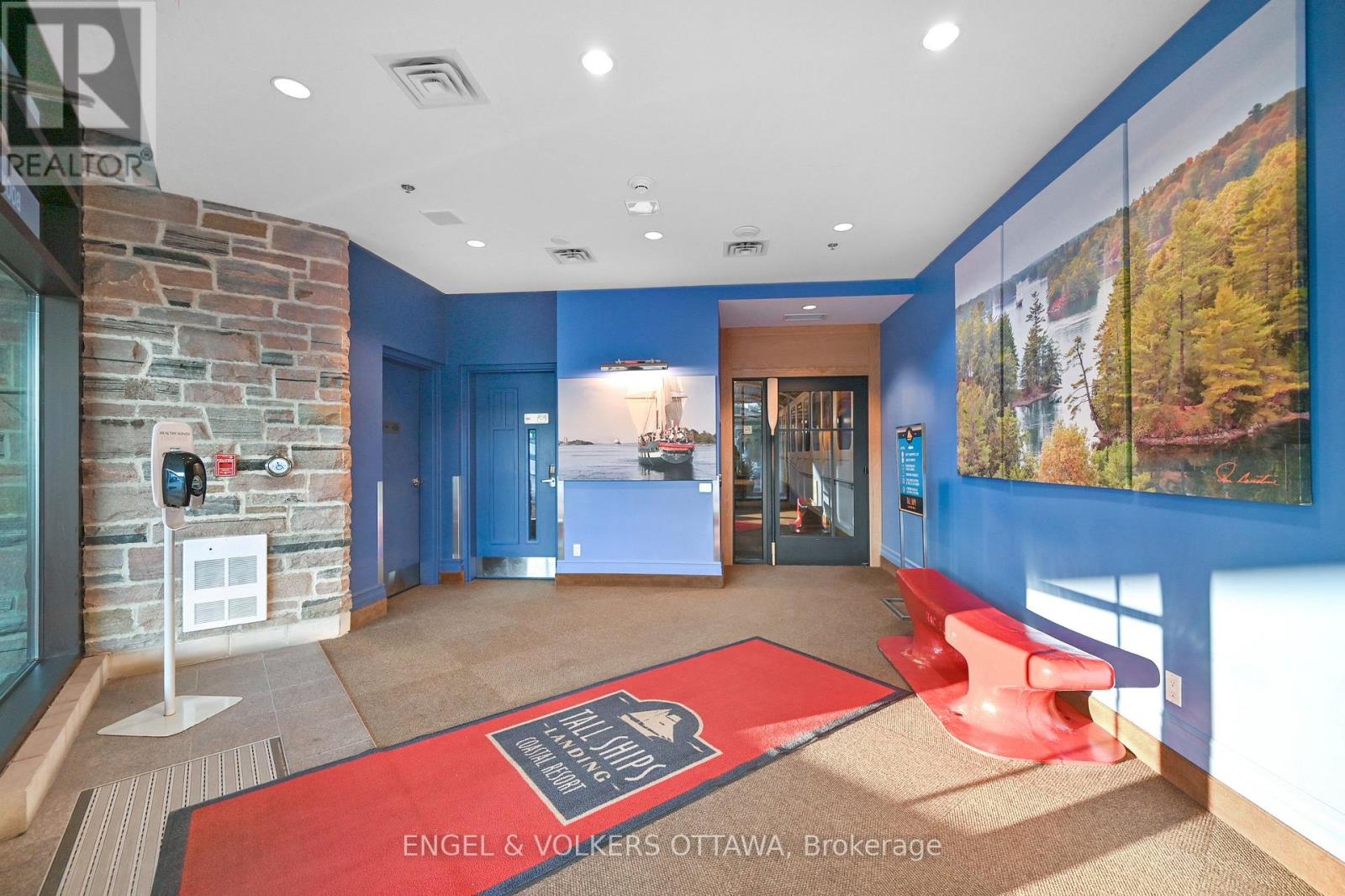 1802 - 15 ST ANDREW STREET