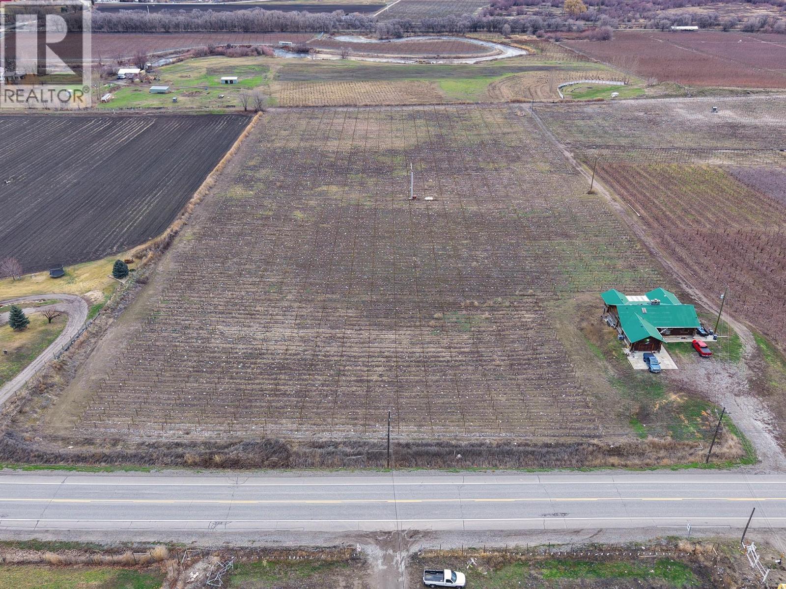 4253 Highway 97 Highway