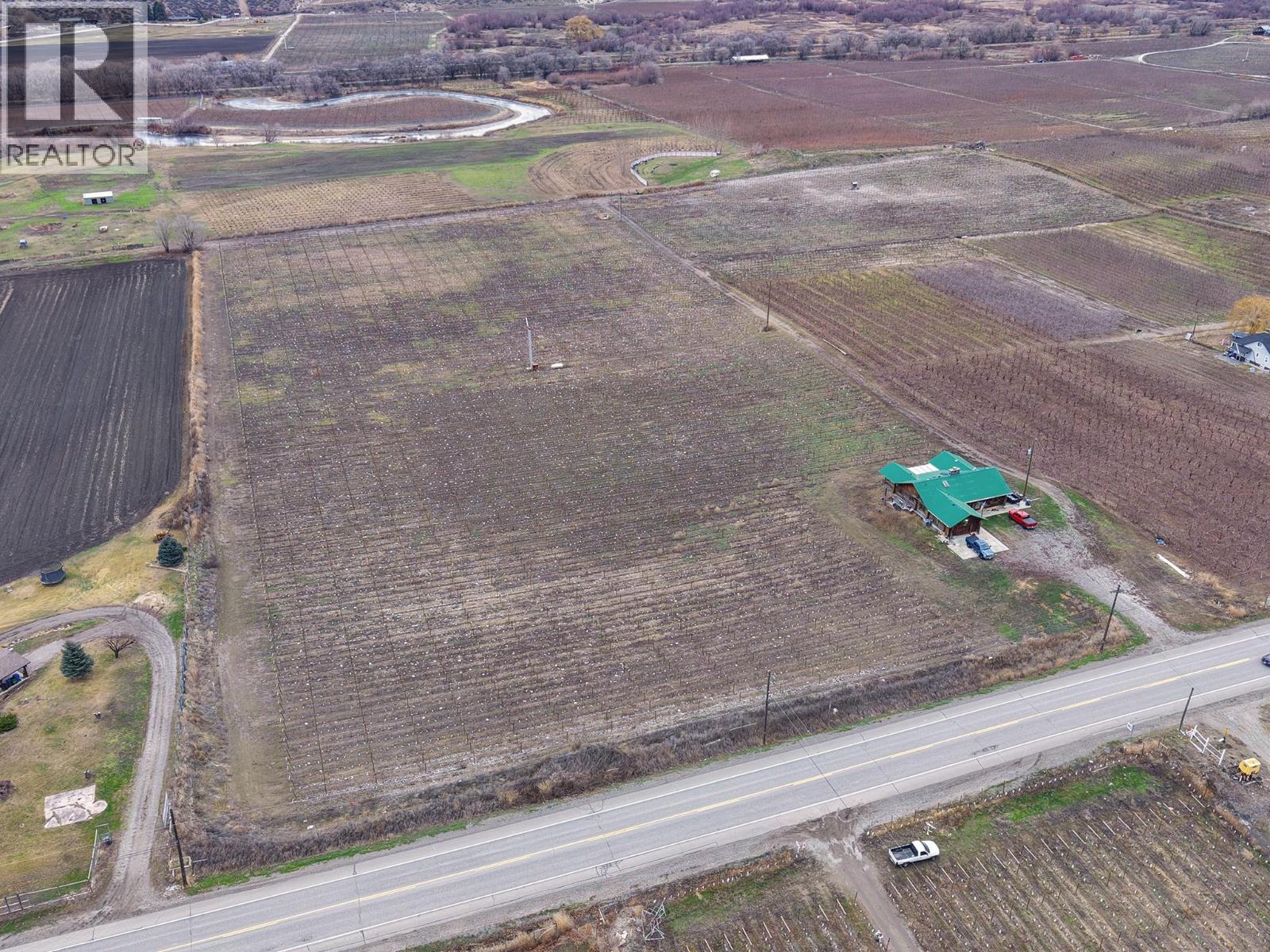 4253 Highway 97 Highway