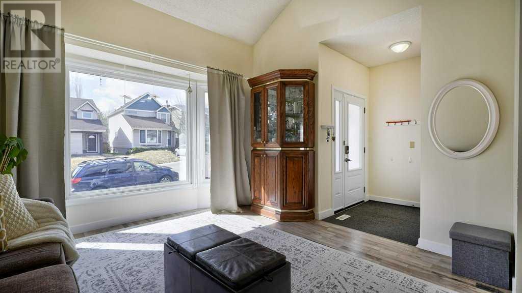 40 Strathearn Crescent SW