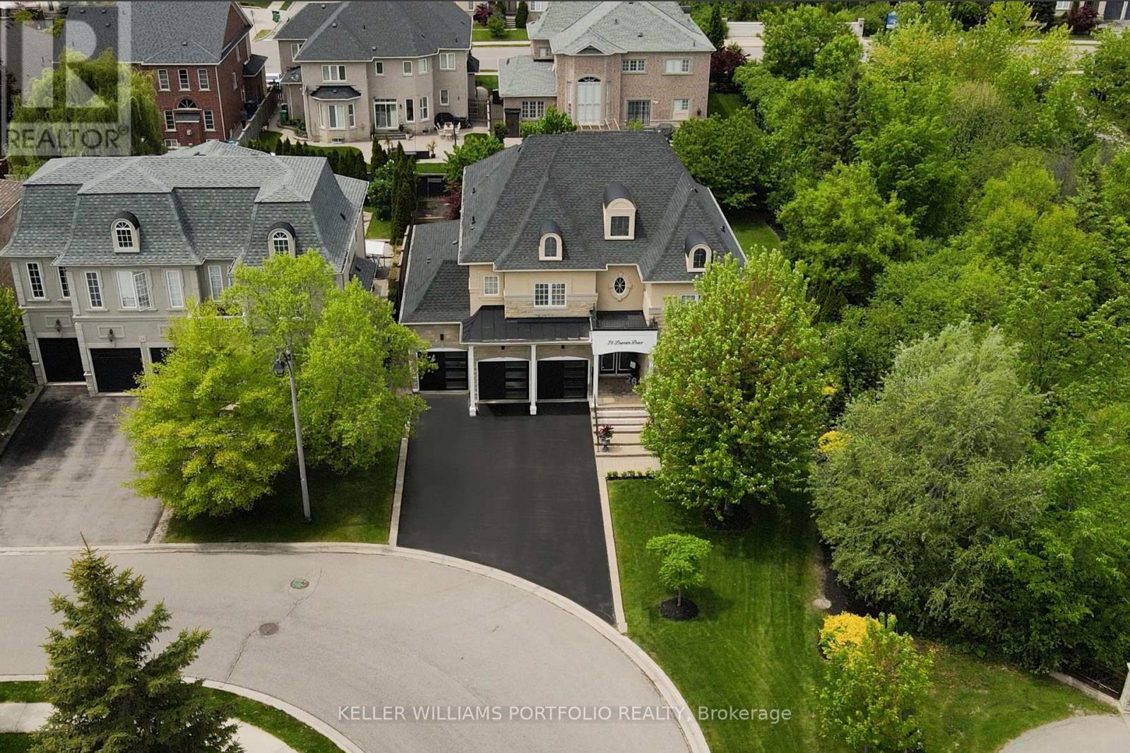 26 LOUVAIN DRIVE