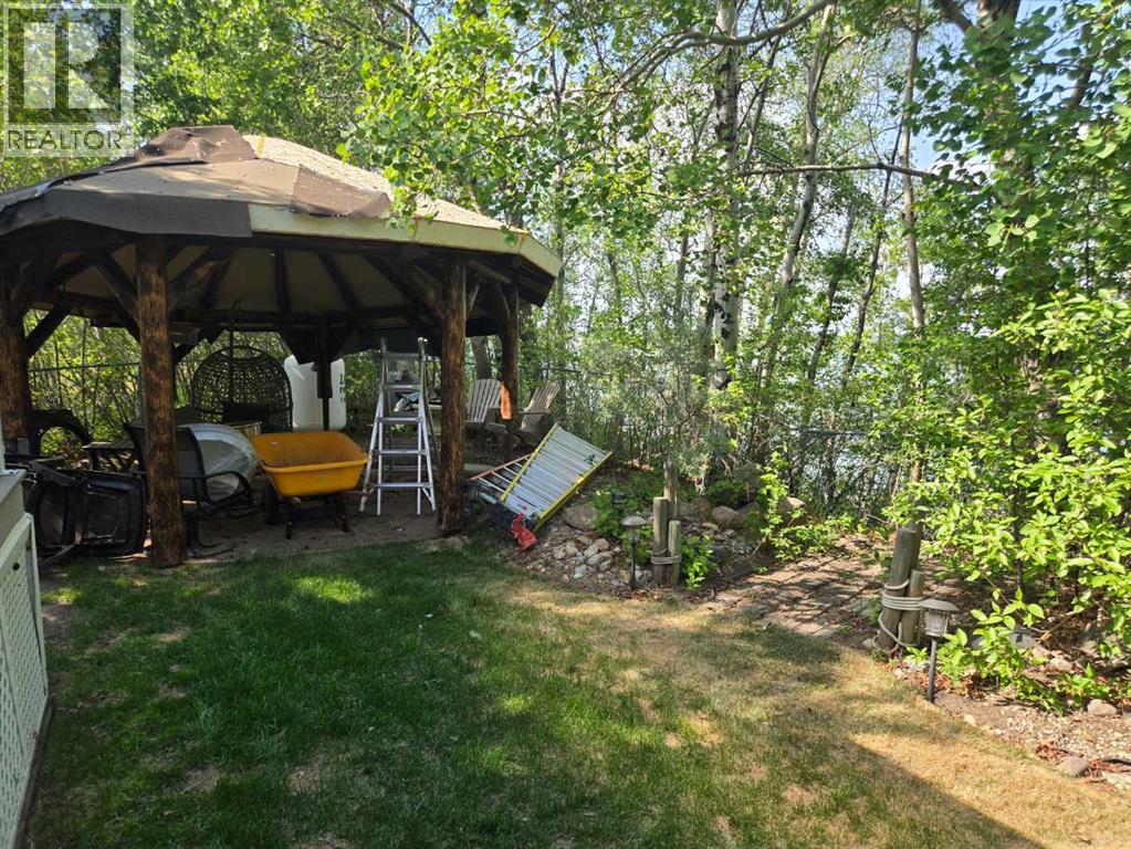 760,  Carefree Resort