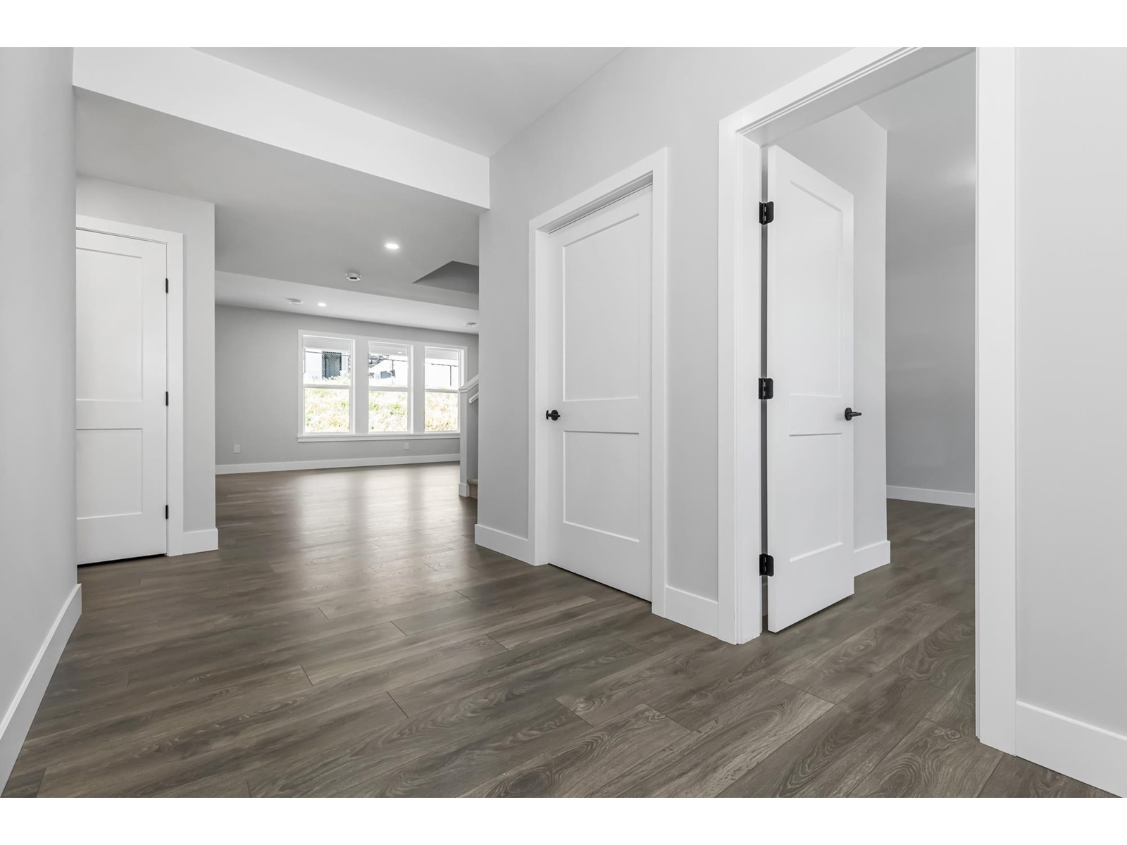 1970 SPARROW HAWK PLACE|Mt Woodside