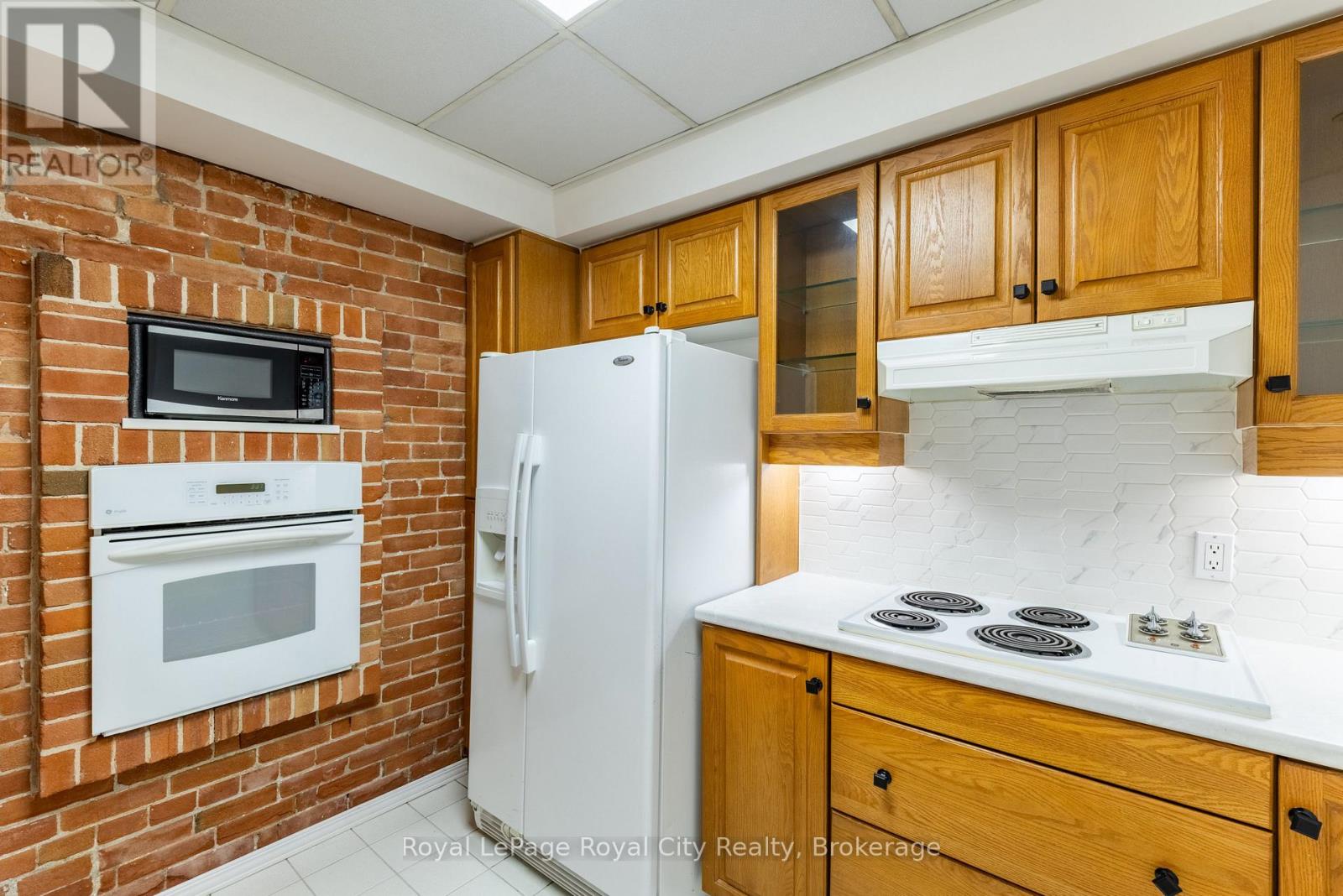 101 - 57 SUFFOLK STREET W