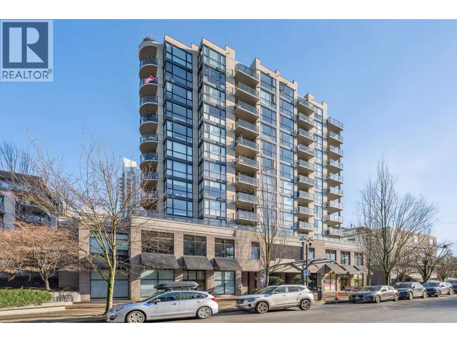 1001 124 W 1ST STREET