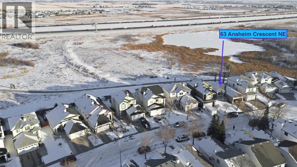 63 Anaheim Crescent NE