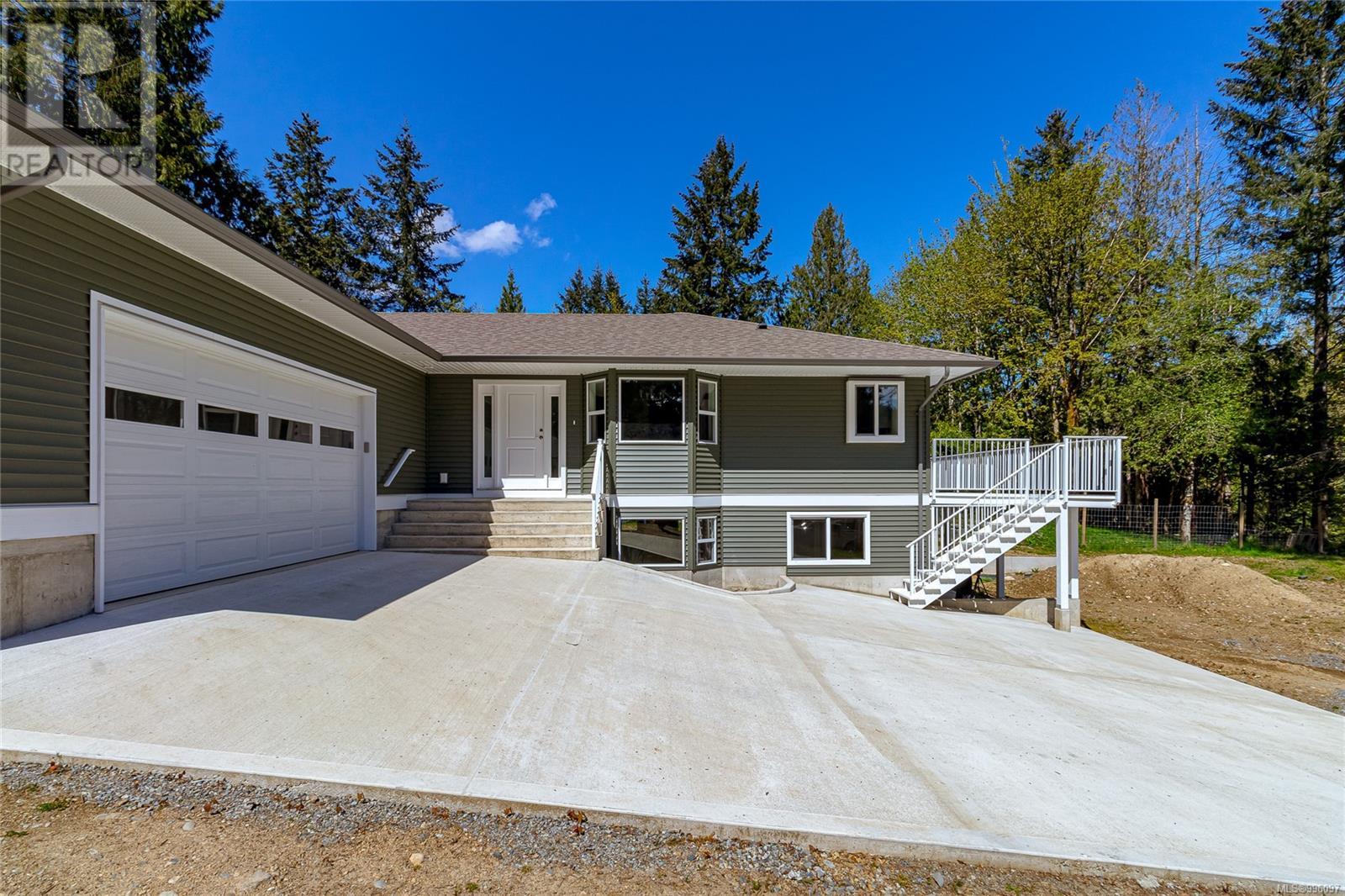 2582 Shawnigan Lake Rd