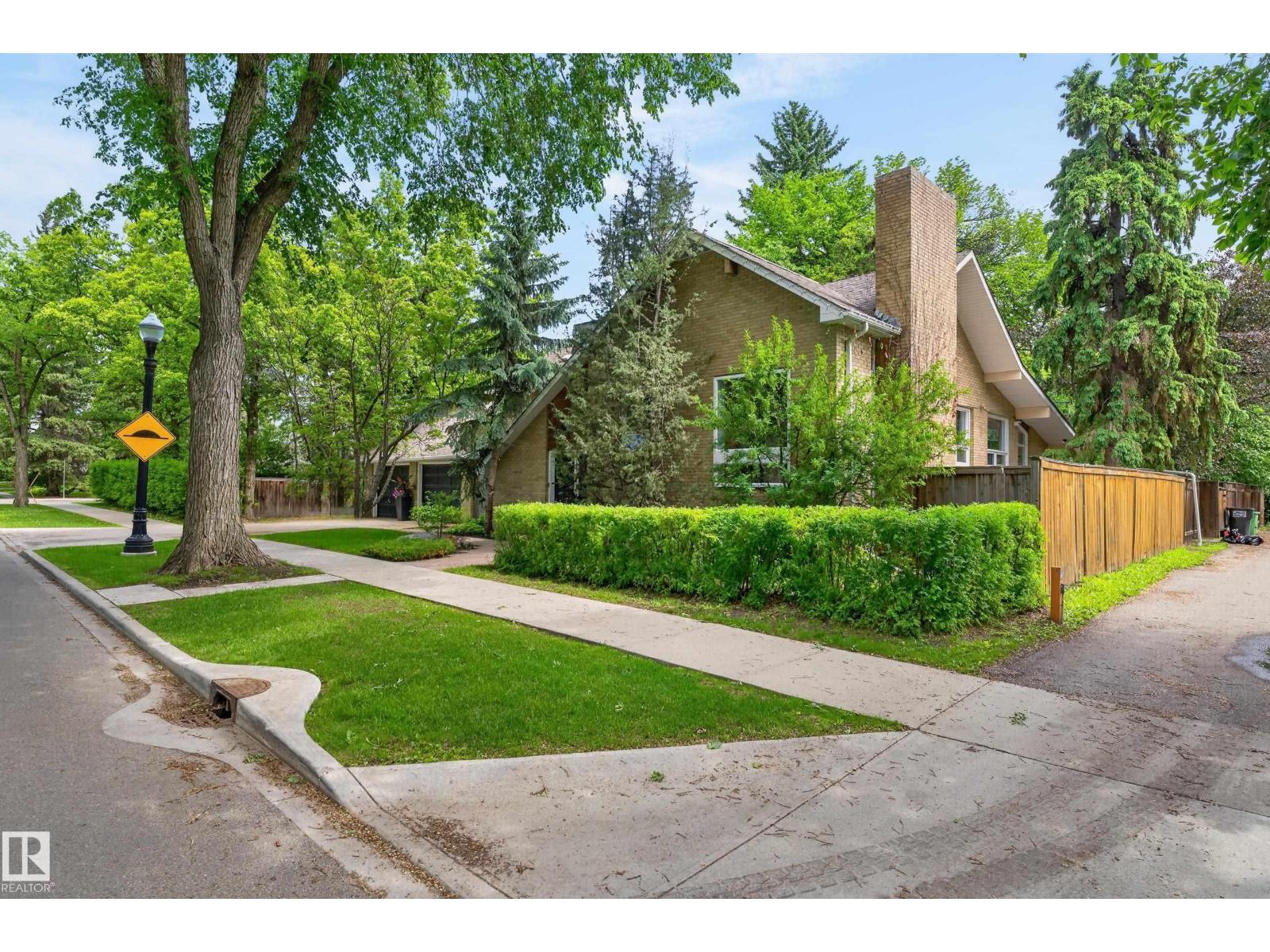 10235 134 ST NW NW