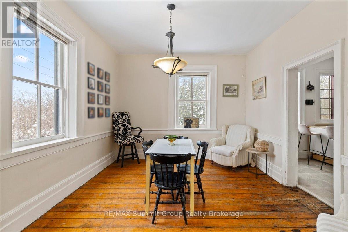 13 COLLINGWOOD STREET