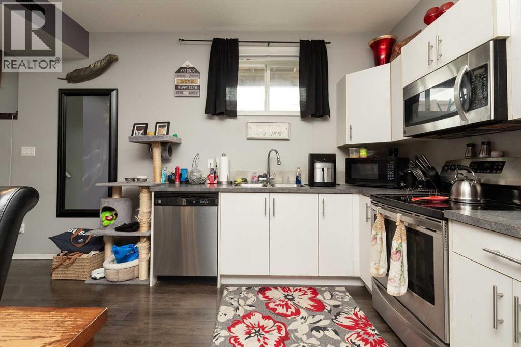 1164 Keystone Road W