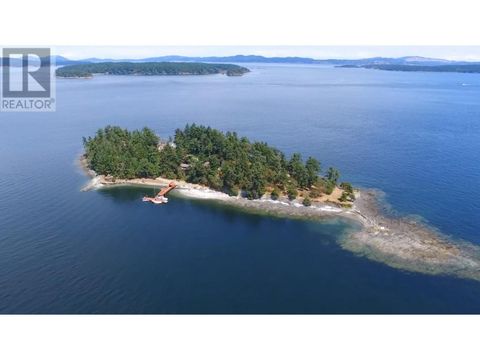 LD 16 PYM ISLAND Other Islands BC V8V2K2