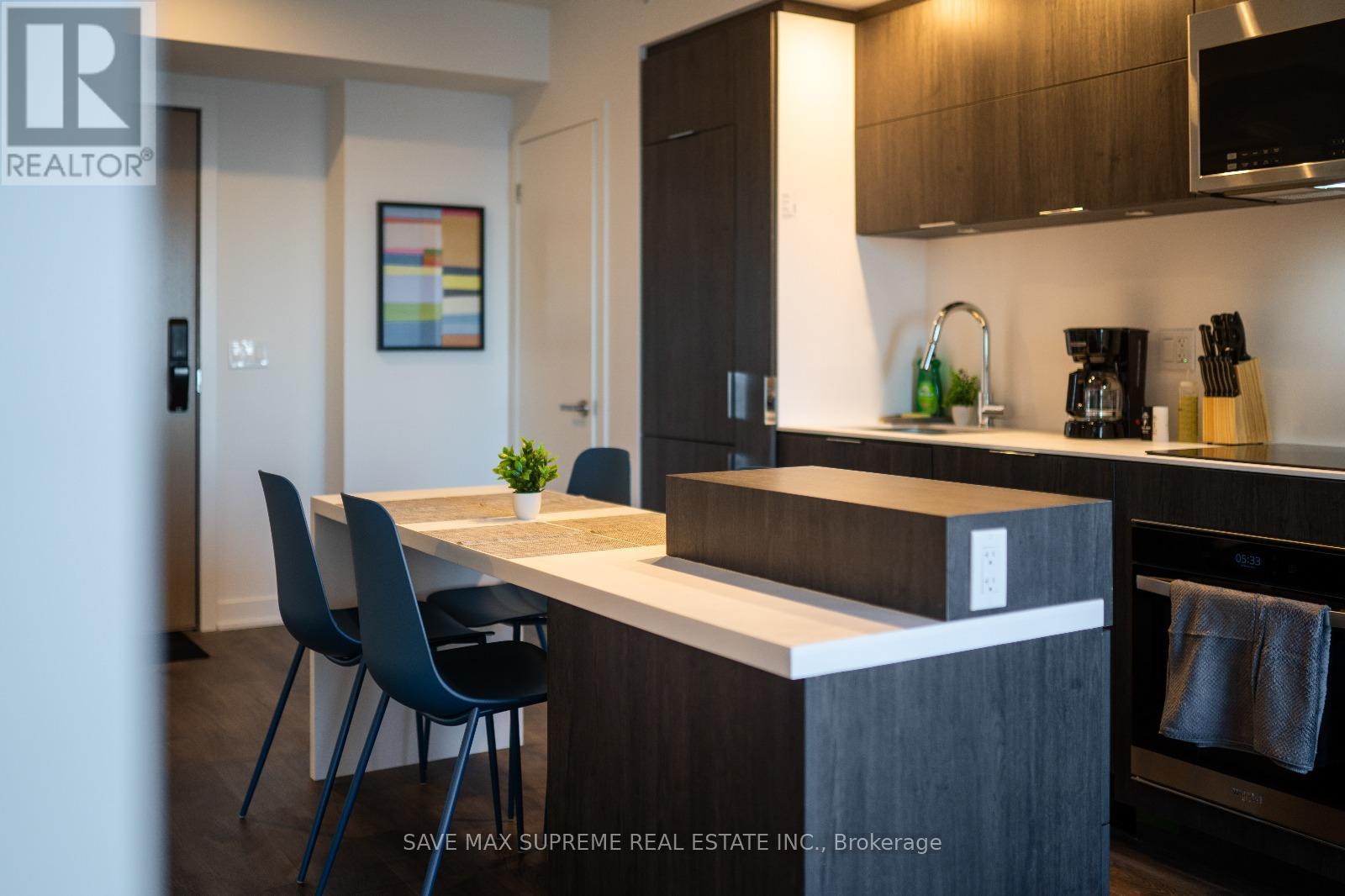 1406 - 370 MARTHA STREET