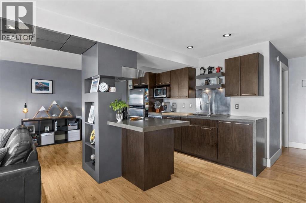 5, 1530 26 Avenue SW