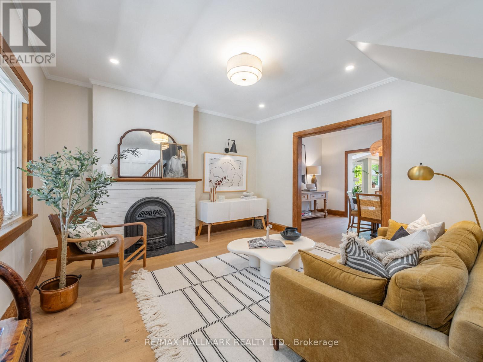 24 MEADOW AVENUE