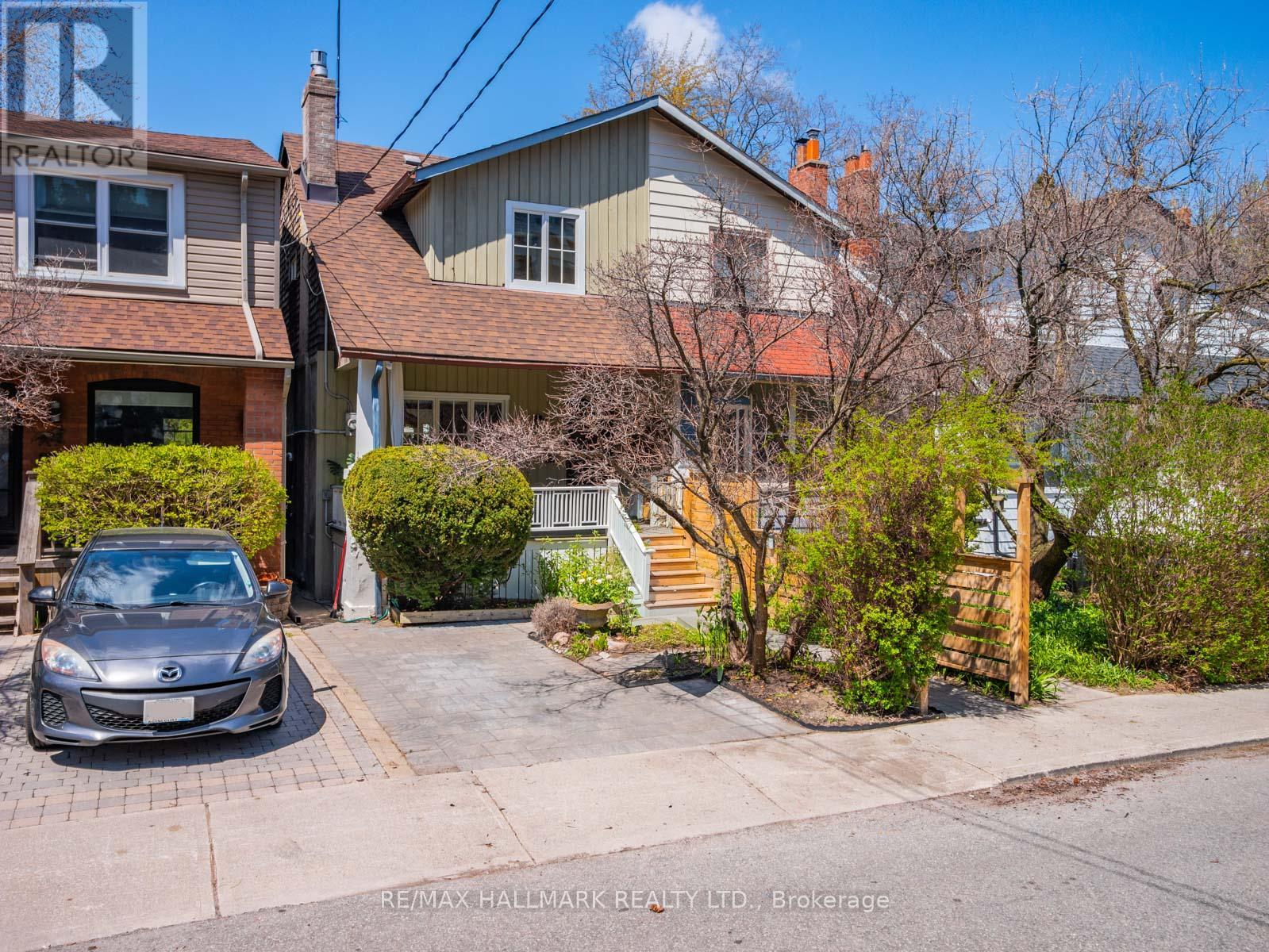 24 MEADOW AVENUE
