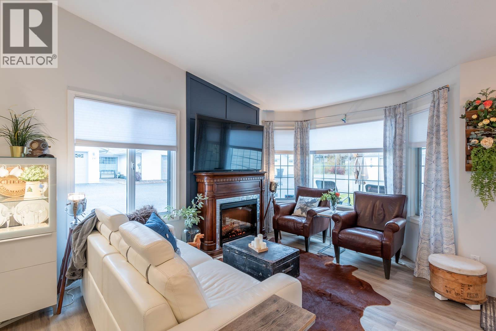 3502 24 Avenue Unit# 2