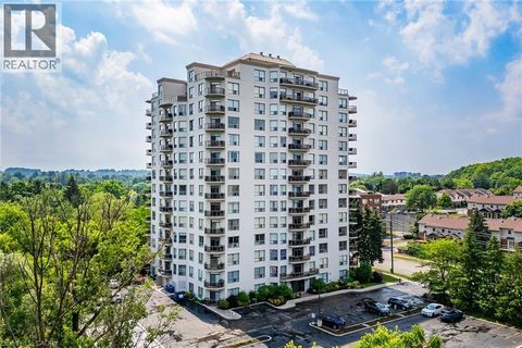 255 KEATS Way Unit# 403 Waterloo ON N2L6N6