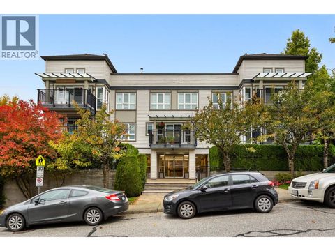 301 106 W KINGS ROAD North Vancouver BC V7N2L8